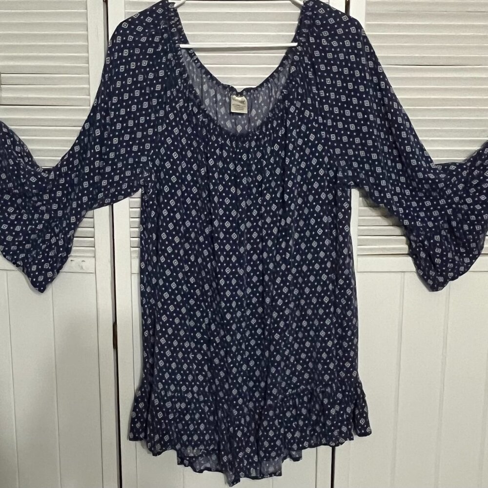 Sapphire Blue & white ruffled Bottom and Sleeve lightweight Top